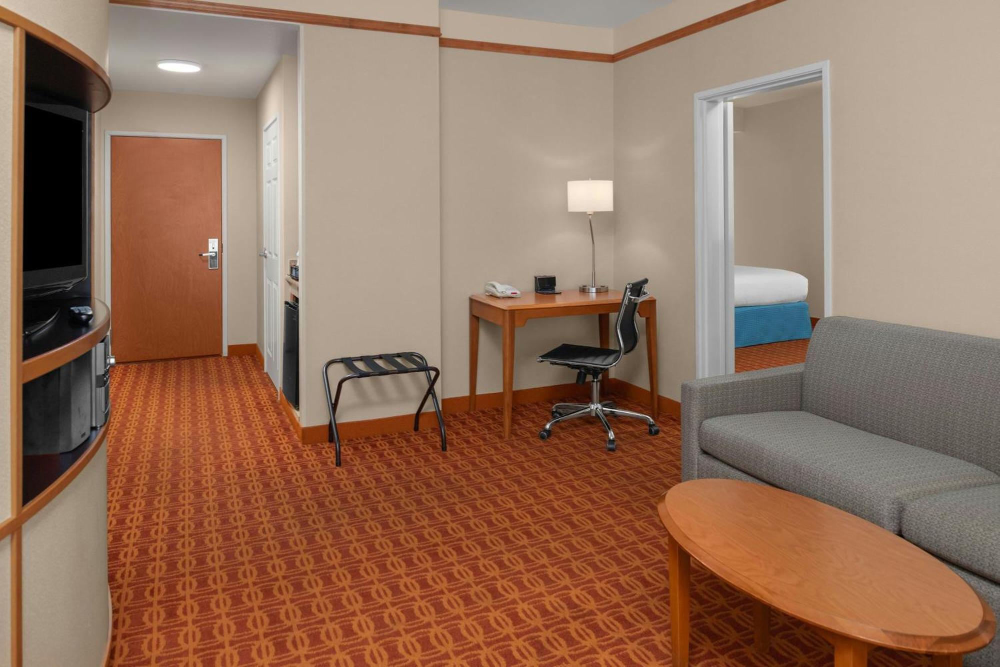 Fairfield Inn And Suites By Marriott Elk Grove Exterior foto