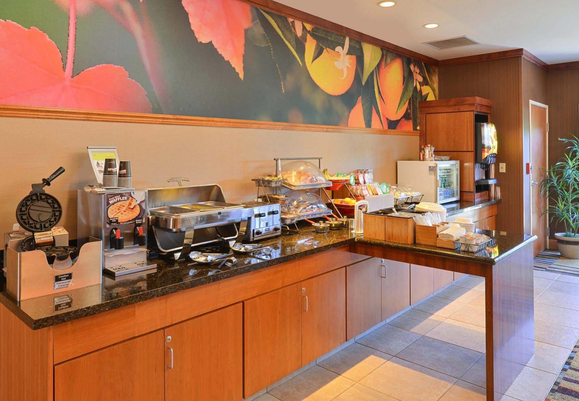 Fairfield Inn And Suites By Marriott Elk Grove Exterior foto
